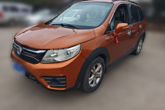 东风风行 景逸XV 2015款 1.6L CVT豪华型