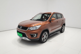 北京汽车 绅宝X35 2016款 1.5L 自动豪华版