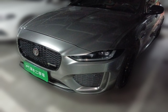 捷豹XEL 2021款 2.0T 250PS 曜黑运动版