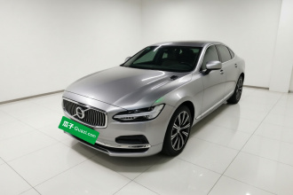 沃尔沃S90 2022款 B5 智逸豪华版