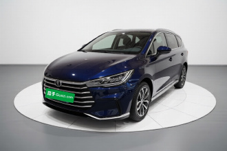 比亚迪 宋MAX 2021款 升级版 1.5T 自动尊贵型 7座