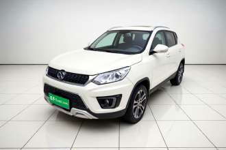 北京汽车 绅宝X35 2016款 1.5L 手动豪华版
