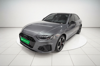 奥迪A4L 2024款 40 TFSI 豪华动感型(星夜版)