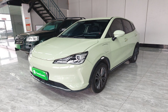 哪吒汽车 哪吒V 2022款 潮 400 Lite