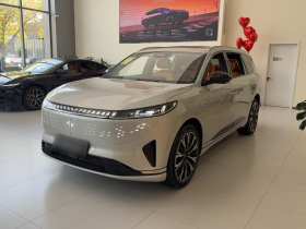 东风奕派 eπ008 2026款 五座纯电超尊版