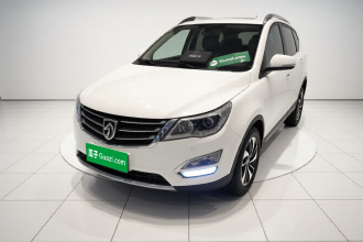 宝骏560 2015款 1.8L 手动豪华型