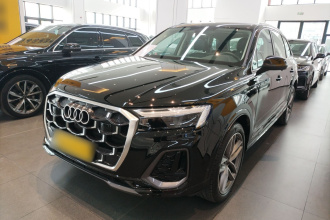 奥迪Q7 2024款 45 TFSI quattro S line运动型