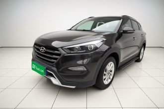 现代 途胜 2015款 1.6T 双离合两驱智能型