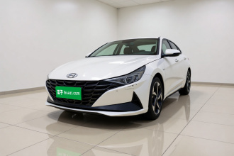 现代 伊兰特 2021款 1.5L CVT LUX尊贵版