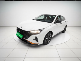 东风风神 奕炫 2023款 马赫版 1.5L 自动追风版