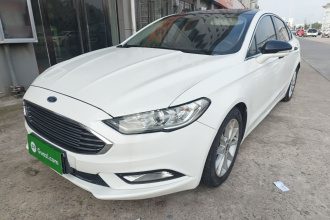 福特 蒙迪欧 2017款 改款 EcoBoost 180 时尚型