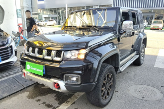 北京越野BJ40 2023款 2.0T 自动四驱城市猎人版侠客型