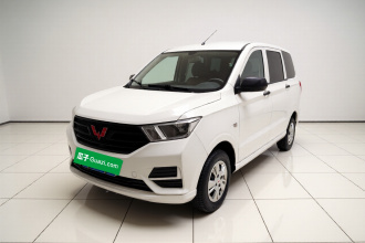 五菱汽车 五菱宏光 2021款 改款1.5L S基本型 电动助力LAR