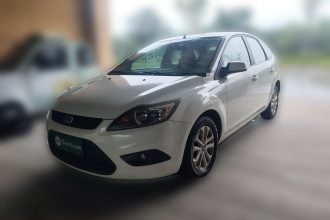 福特 福克斯 2013款 两厢经典 1.8L 自动基本型