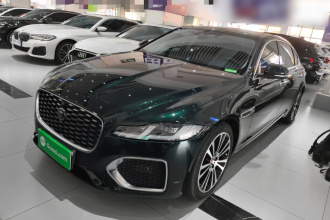 捷豹XFL 2021款 XFL 2.0T P250 两驱尊享豪华版