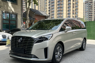 别克GL8 2023款 ES陆尊 尊享型