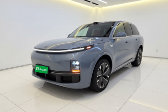 理想汽车 理想L8 2025款 Ultra 智能焕新版