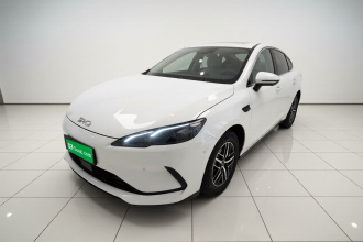 比亚迪 海豹05 DM-i 2025款 DM-i 智驾版 120KM旗舰型