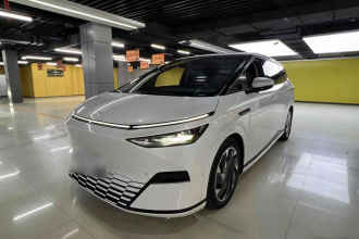 小鹏X9 2024款 640四驱高性能Max