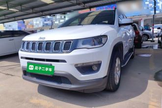 Jeep 指南者 2017款 200T 自动家享版