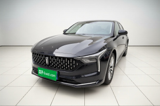 奔腾B70 2025款 龙耀版  1.5T 乐享定制型