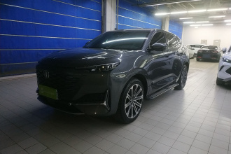 长安UNI-K 2021款 2.0T 尊贵型