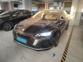 东风风神 奕炫MAX 2021款 1.5T 超级辣爸版