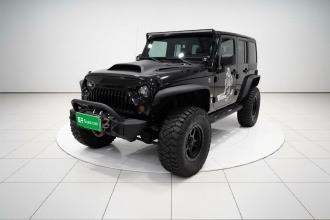 Jeep 牧马人 2017款 3.0L Sahara 四门舒享版