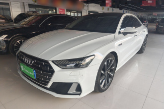 奥迪A7L 2022款 55 TFSI quattro S-line 志远型流晶套装