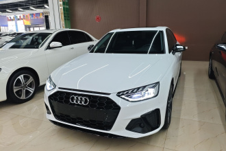 奥迪A4L 2022款 40 TFSI 豪华动感型