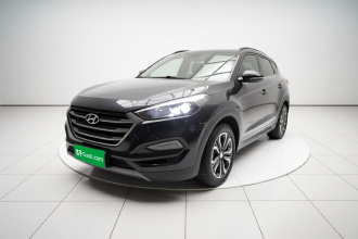 现代 途胜 2015款 1.6T 双离合两驱领先型