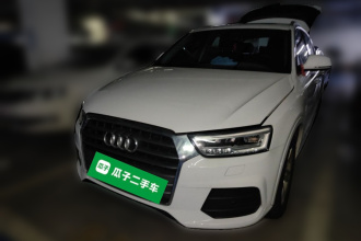 奥迪Q3 2018款 30周年年型 35 TFSI 时尚型