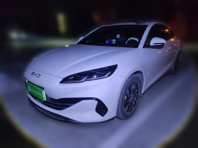 比亚迪 海豹06新能源 2024款 DM-i 120KM尊荣型