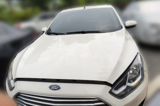 福特 福睿斯 2015款 1.5L 自动时尚型