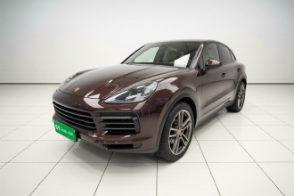 保时捷 Cayenne新能源 2022款 Cayenne E-Hybrid Coupé 2.0T 铂金版
