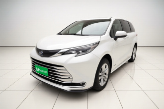 丰田 赛那SIENNA 2023款 2.5L混动 舒适版
