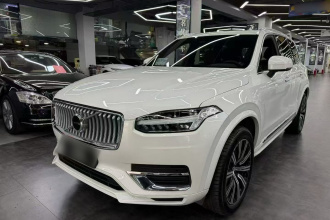 沃尔沃XC90 2023款 B6 智逸豪华版 7座