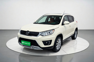 北京汽车 绅宝X35 2016款 1.5L 自动精英版