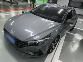 现代 伊兰特 2021款 1.5L CVT LUX尊贵版
