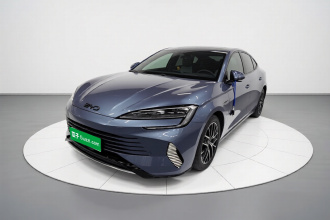 比亚迪 海豹 2023款 DM-i 1.5L 121km 尊贵型