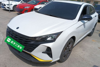 东风风神 奕炫 2023款 马赫版 1.5T 自动追猎骑士版