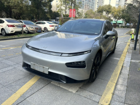 小鹏P7 2022款 480N+