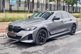 宝马i3 2022款 eDrive 35 L