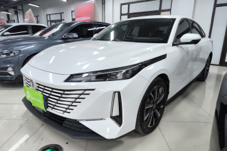 长安 逸动 2024款 1.5T GDI自动 尊贵型