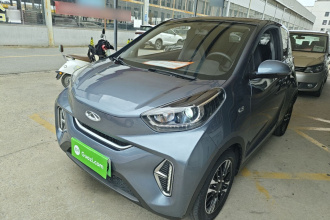 奇瑞QQ 小蚂蚁 2022款 改款 甜粉款 半糖版 磷酸铁锂 30.7kWh 30kW 301km