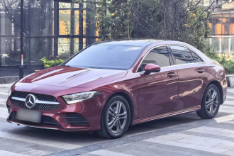 奔驰A级 2021款 改款 A 180 L 运动轿车