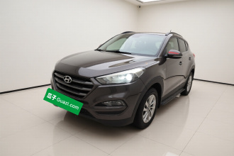 现代 途胜 2015款 1.6T 双离合两驱智能型