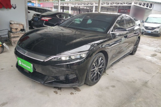 比亚迪 汉 2022款 EV 创世版 610KM四驱尊享型