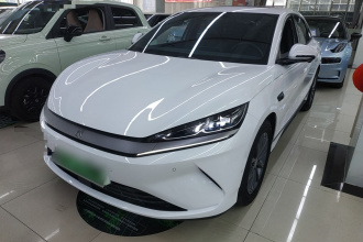 比亚迪 秦L 2025款 EV 545KM超越型