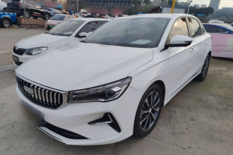 吉利汽车 帝豪 2025款 第4代 1.5L CVT尊贵型